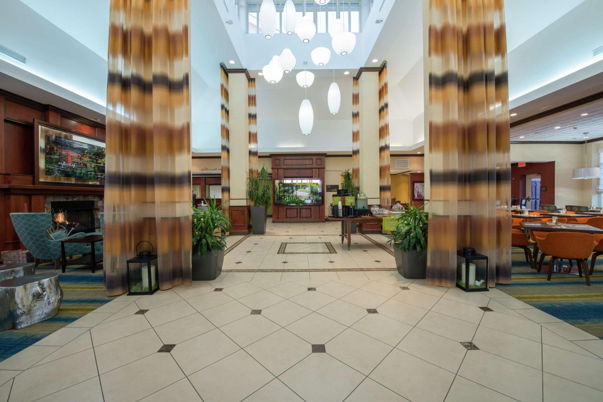 Hilton Garden Inn Tupelo Ngoại thất bức ảnh